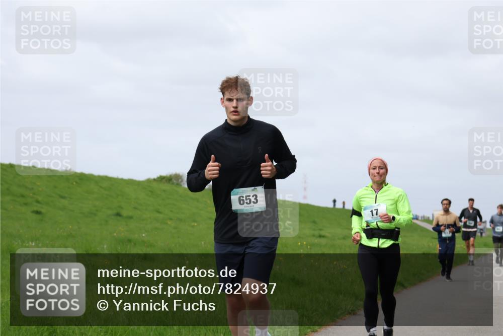 04.05.2025 - 8. Wedeler Halbmarathon Yannick Fuchs http://msf.ph/oto/7824937 04.05.2025 11:54:07 Laufen 653 meine-sportfotos.de
