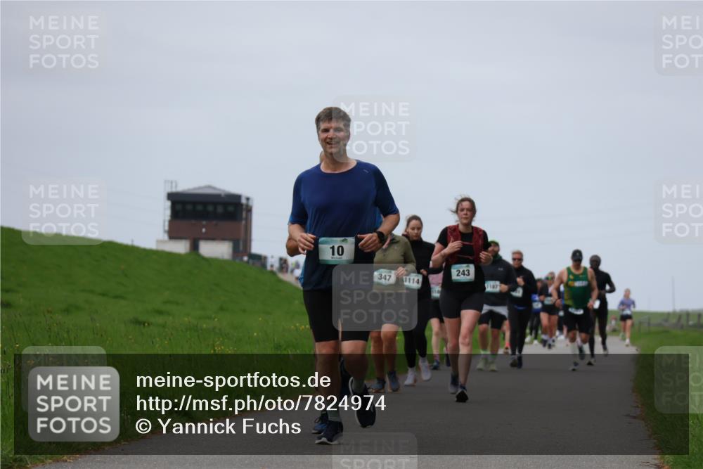 04.05.2025 - 8. Wedeler Halbmarathon Yannick Fuchs http://msf.ph/oto/7824974 04.05.2025 11:32:00 Laufen 10, 347, 1114, 114, 243, 1147 meine-sportfotos.de