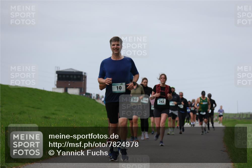 04.05.2025 - 8. Wedeler Halbmarathon Yannick Fuchs http://msf.ph/oto/7824978 04.05.2025 11:32:00 Laufen 10, 347, 1114, 243, 1144 meine-sportfotos.de
