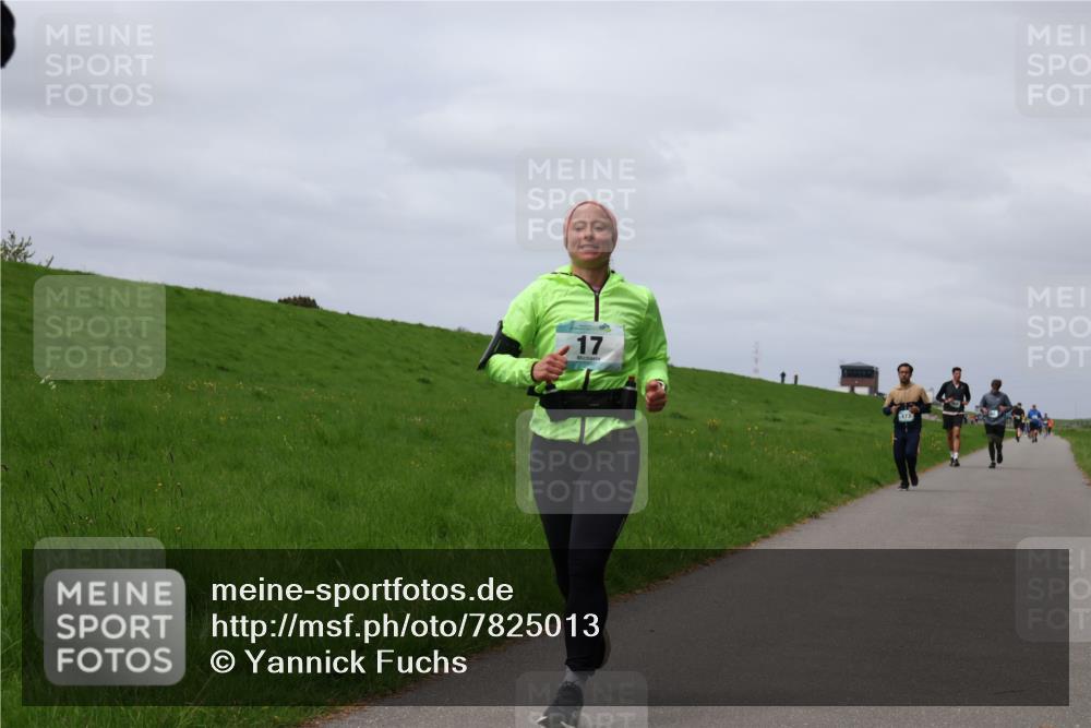04.05.2025 - 8. Wedeler Halbmarathon Yannick Fuchs http://msf.ph/oto/7825013 04.05.2025 11:54:10 Laufen 17 meine-sportfotos.de
