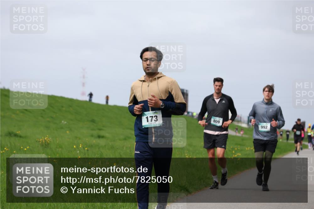 04.05.2025 - 8. Wedeler Halbmarathon Yannick Fuchs http://msf.ph/oto/7825050 04.05.2025 11:54:14 Laufen 173, 809, 992 meine-sportfotos.de