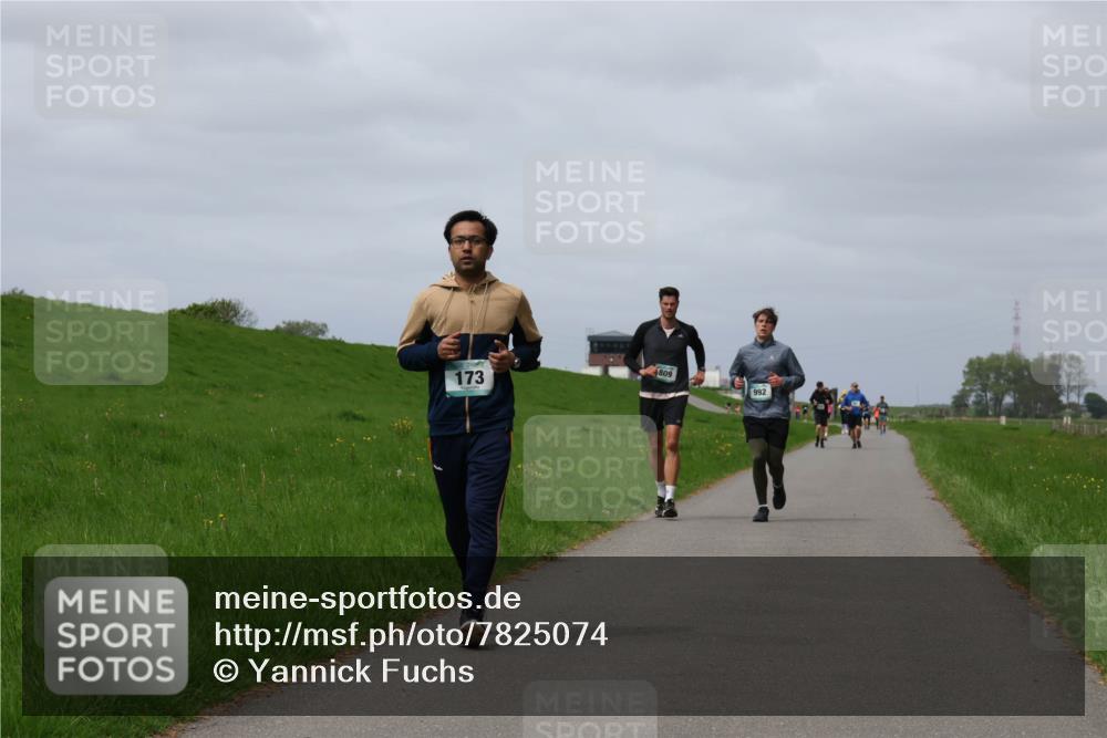 04.05.2025 - 8. Wedeler Halbmarathon Yannick Fuchs http://msf.ph/oto/7825074 04.05.2025 11:54:16 Laufen 173, 809, 992 meine-sportfotos.de