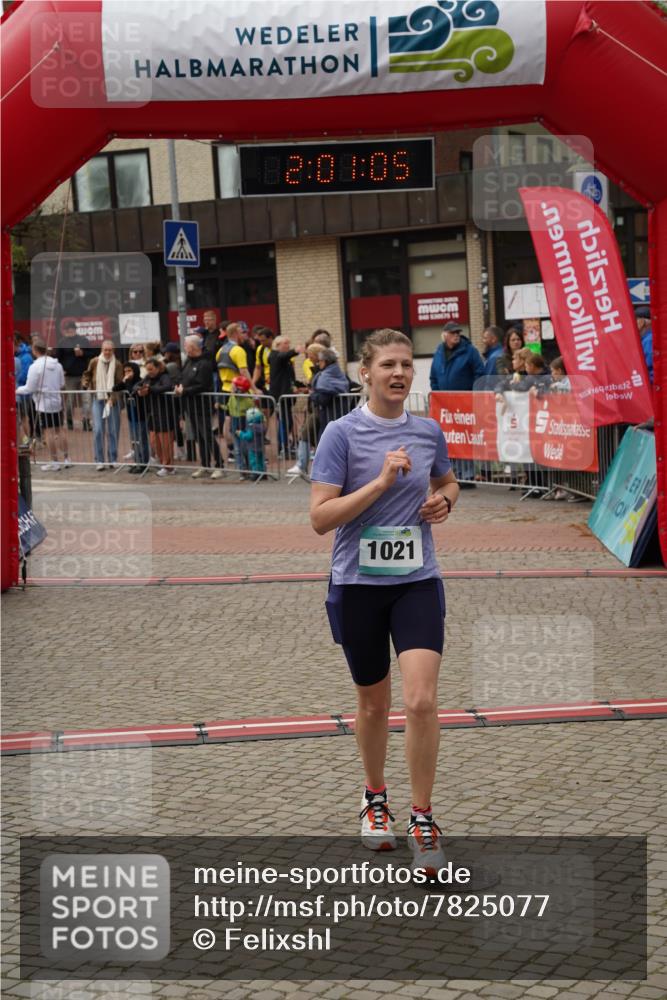 04.05.2025 - 8. Wedeler Halbmarathon Felixshl http://msf.ph/oto/7825077 04.05.2025 12:01:03 Ziel 249, 506, 1021 meine-sportfotos.de
