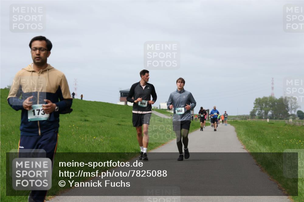 04.05.2025 - 8. Wedeler Halbmarathon Yannick Fuchs http://msf.ph/oto/7825088 04.05.2025 11:54:17 Laufen 173, 809, 992 meine-sportfotos.de