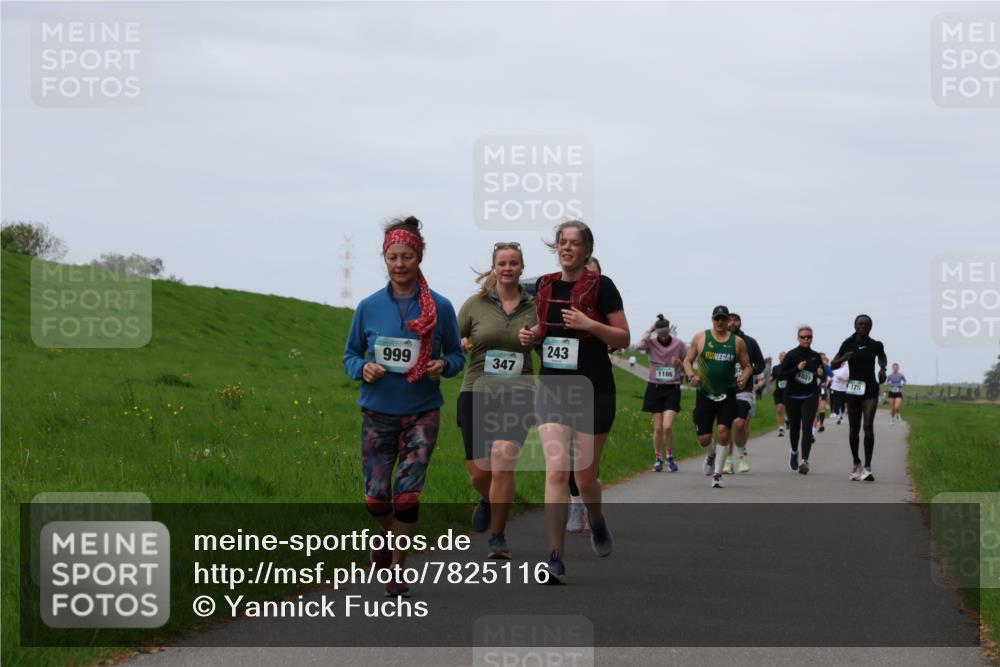 04.05.2025 - 8. Wedeler Halbmarathon Yannick Fuchs http://msf.ph/oto/7825116 04.05.2025 11:32:08 Laufen 243, 999, 347, 1186, 1031, 175 meine-sportfotos.de