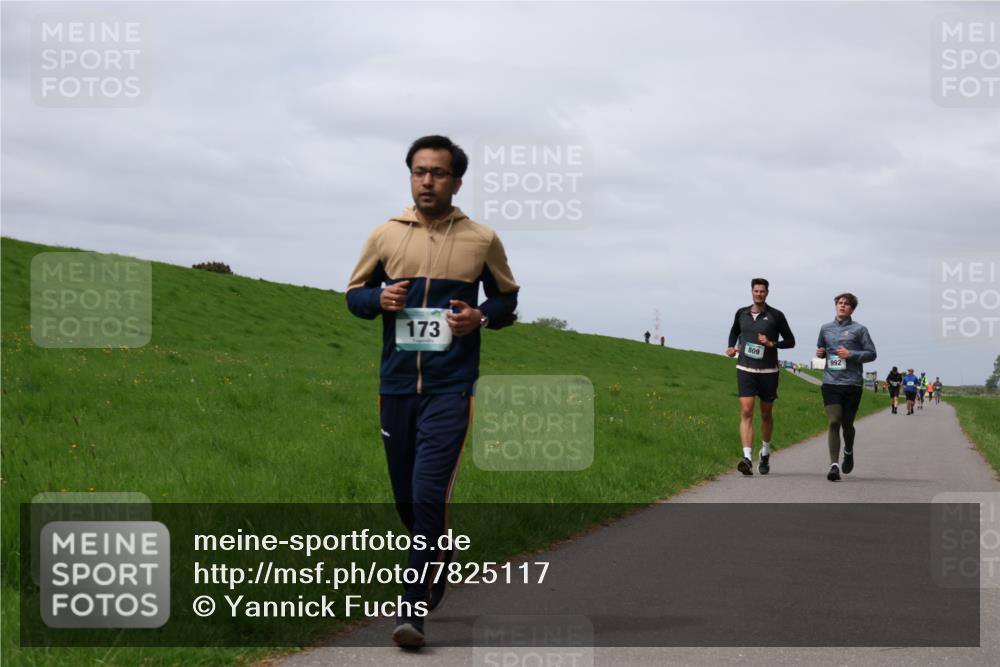 04.05.2025 - 8. Wedeler Halbmarathon Yannick Fuchs http://msf.ph/oto/7825117 04.05.2025 11:54:18 Laufen 173, 809, 992 meine-sportfotos.de
