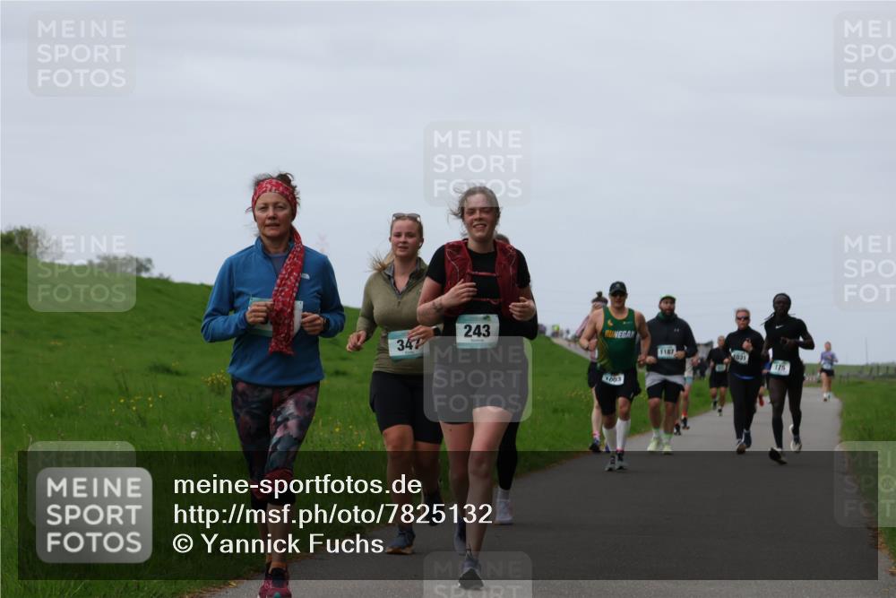 04.05.2025 - 8. Wedeler Halbmarathon Yannick Fuchs http://msf.ph/oto/7825132 04.05.2025 11:32:09 Laufen 243, 347, 1187, 1031, 175, 1003 meine-sportfotos.de