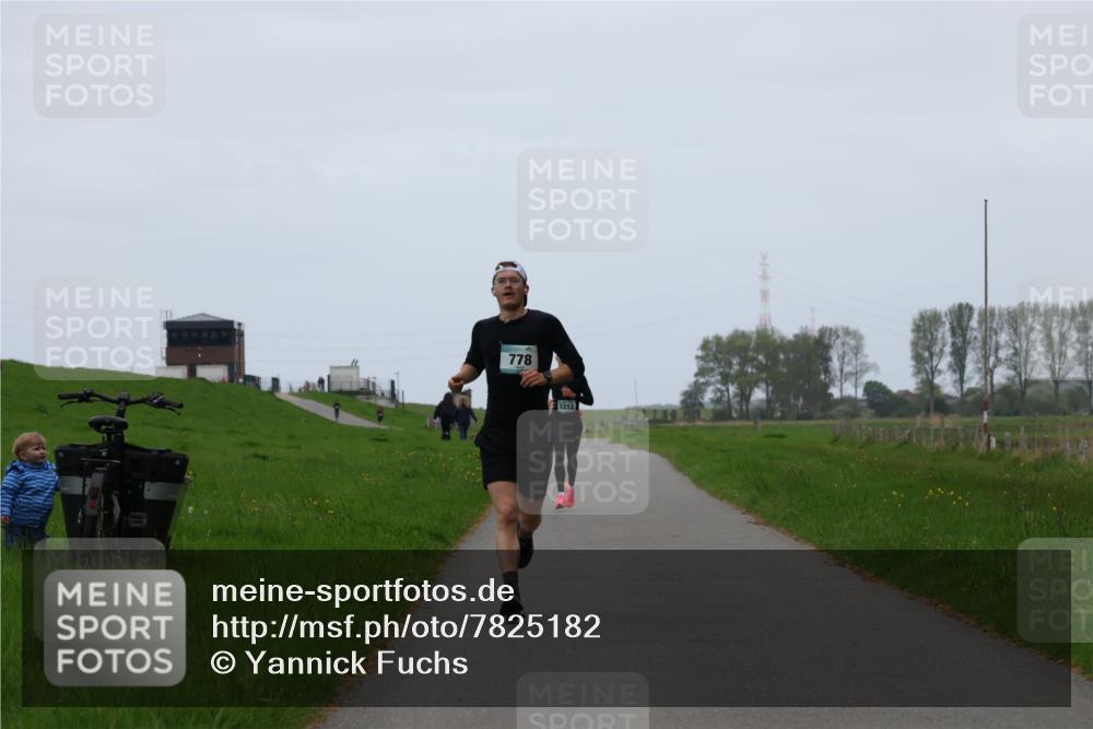 04.05.2025 - 8. Wedeler Halbmarathon Yannick Fuchs http://msf.ph/oto/7825182 04.05.2025 11:12:36 Laufen 778, 1212 meine-sportfotos.de