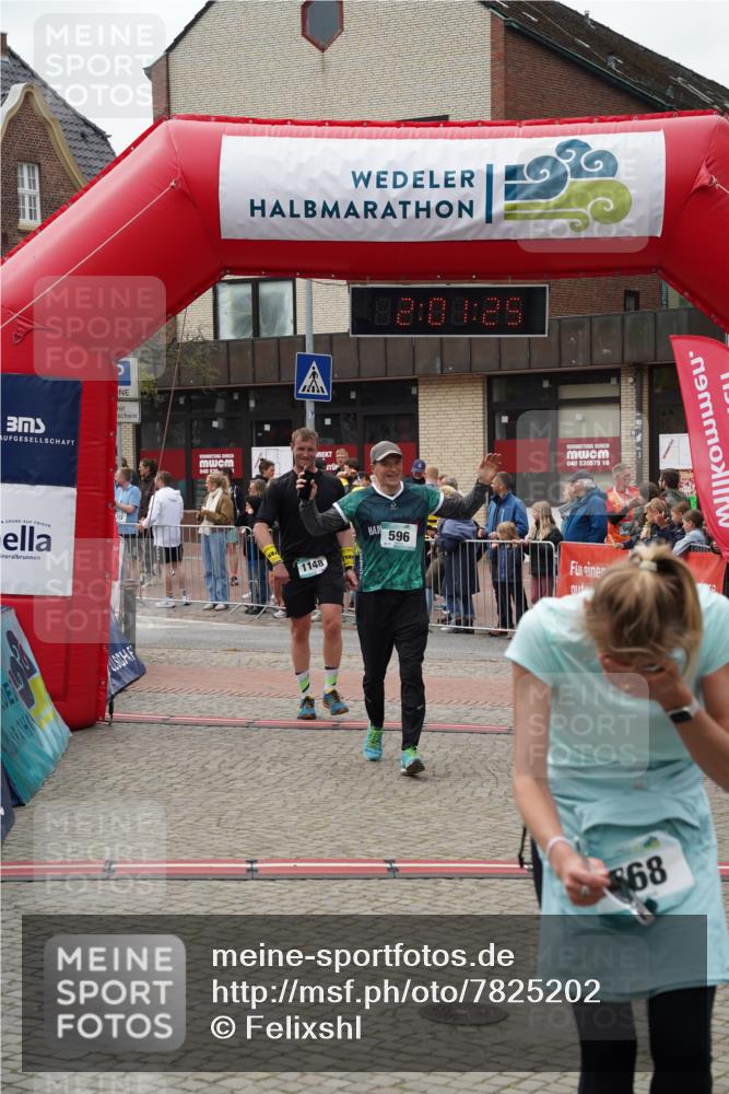 04.05.2025 - 8. Wedeler Halbmarathon Felixshl http://msf.ph/oto/7825202 04.05.2025 12:01:23 Ziel 596, 768, 1148 meine-sportfotos.de