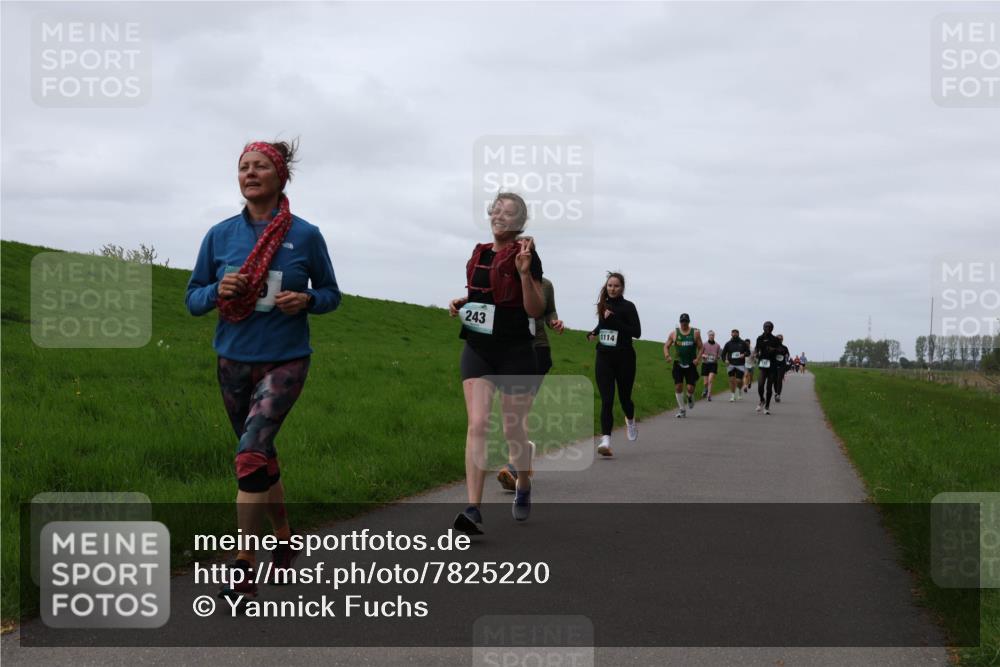 04.05.2025 - 8. Wedeler Halbmarathon Yannick Fuchs http://msf.ph/oto/7825220 04.05.2025 11:32:12 Laufen 243, 1114 meine-sportfotos.de