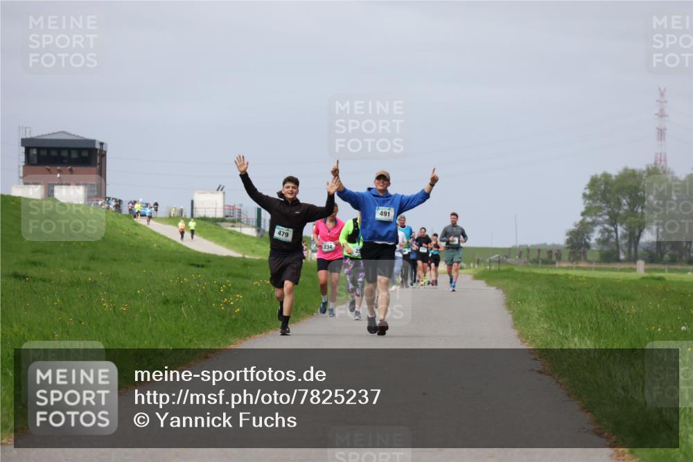 04.05.2025 - 8. Wedeler Halbmarathon Yannick Fuchs http://msf.ph/oto/7825237 04.05.2025 11:54:28 Laufen  meine-sportfotos.de