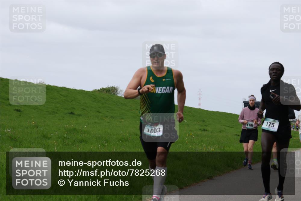 04.05.2025 - 8. Wedeler Halbmarathon Yannick Fuchs http://msf.ph/oto/7825268 04.05.2025 11:32:15 Laufen 1003, 1186, 175, 971 meine-sportfotos.de