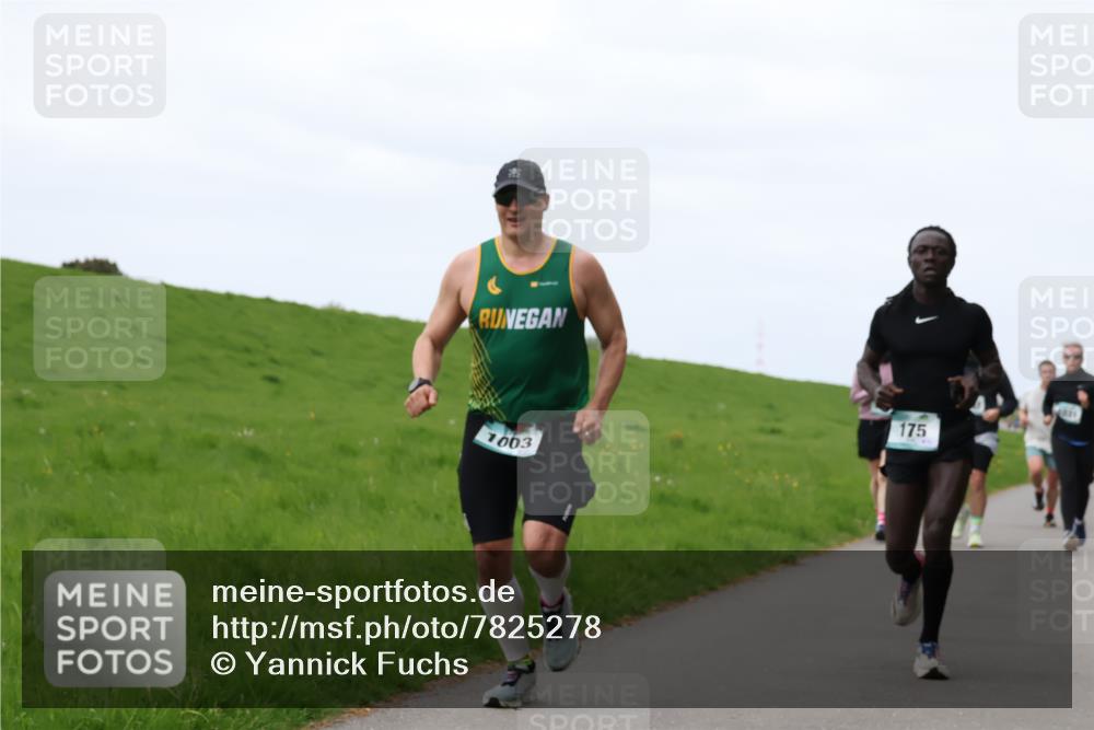 04.05.2025 - 8. Wedeler Halbmarathon Yannick Fuchs http://msf.ph/oto/7825278 04.05.2025 11:32:16 Laufen 1003, 175 meine-sportfotos.de