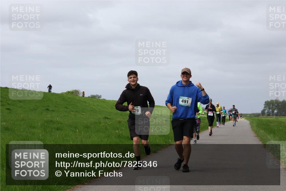 04.05.2025 - 8. Wedeler Halbmarathon Yannick Fuchs http://msf.ph/oto/7825346 04.05.2025 11:54:41 Laufen 79, 491, 837 meine-sportfotos.de