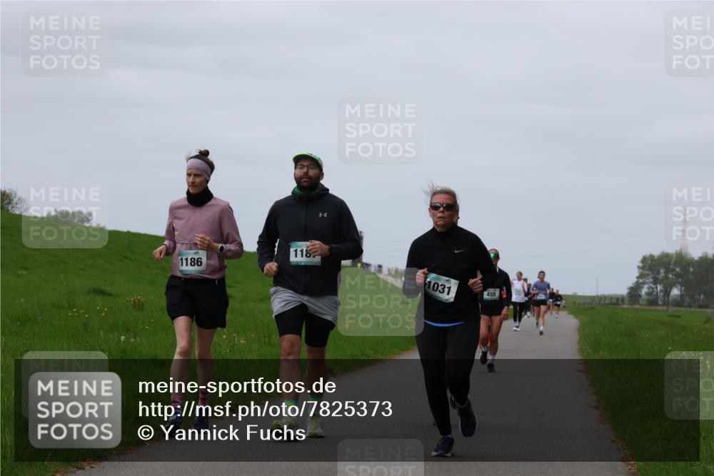 04.05.2025 - 8. Wedeler Halbmarathon Yannick Fuchs http://msf.ph/oto/7825373 04.05.2025 11:32:19 Laufen 118, 1186, 1031, 455 meine-sportfotos.de