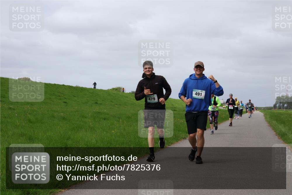 04.05.2025 - 8. Wedeler Halbmarathon Yannick Fuchs http://msf.ph/oto/7825376 04.05.2025 11:54:42 Laufen 479, 491, 637 meine-sportfotos.de