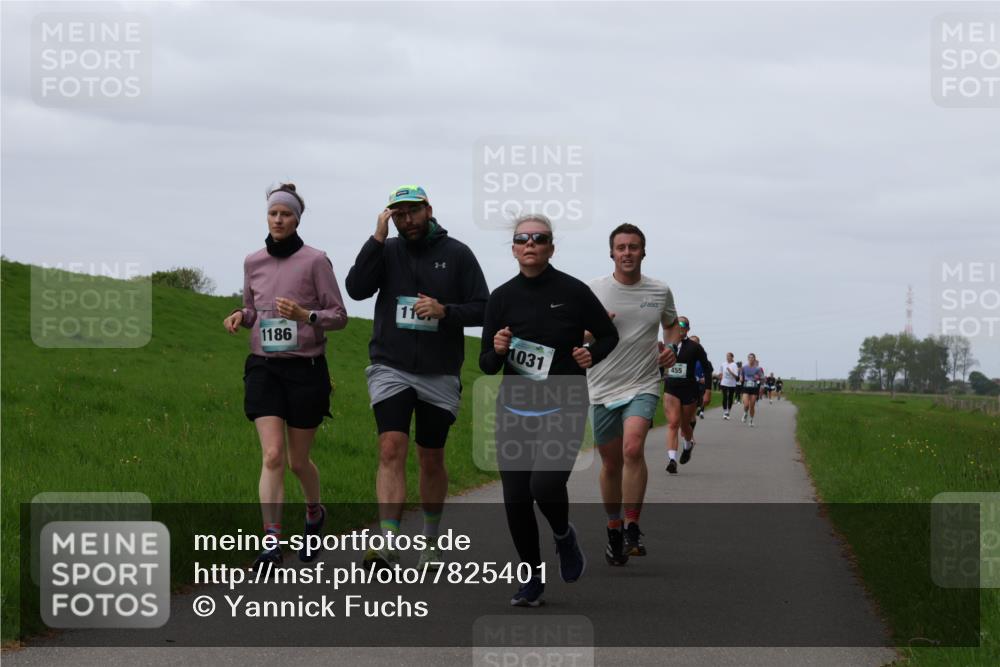04.05.2025 - 8. Wedeler Halbmarathon Yannick Fuchs http://msf.ph/oto/7825401 04.05.2025 11:32:21 Laufen 1186, 112, 1031, 455 meine-sportfotos.de