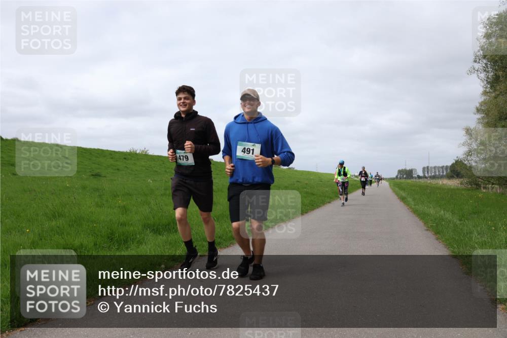 04.05.2025 - 8. Wedeler Halbmarathon Yannick Fuchs http://msf.ph/oto/7825437 04.05.2025 11:54:44 Laufen 491, 479 meine-sportfotos.de