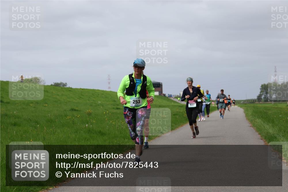 04.05.2025 - 8. Wedeler Halbmarathon Yannick Fuchs http://msf.ph/oto/7825443 04.05.2025 11:54:45 Laufen 60, 253, 837 meine-sportfotos.de