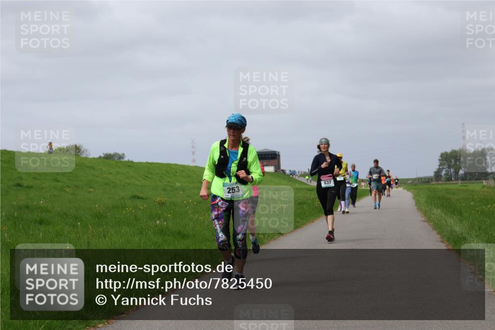 04.05.2025 - 8. Wedeler Halbmarathon Yannick Fuchs http://msf.ph/oto/7825450 04.05.2025 11:54:45 Laufen 253, 837 meine-sportfotos.de