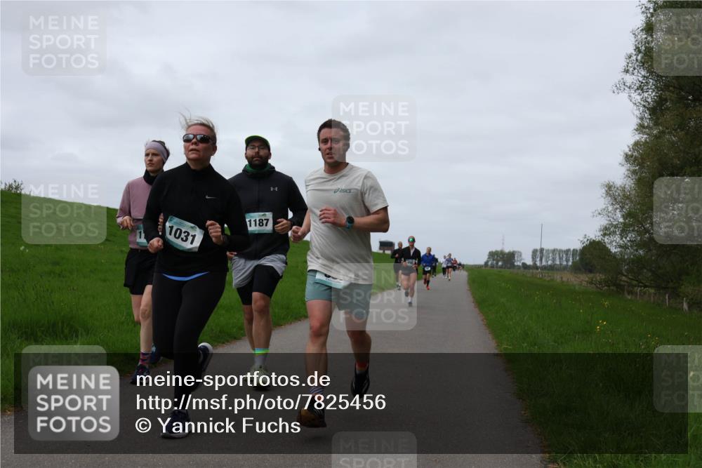 04.05.2025 - 8. Wedeler Halbmarathon Yannick Fuchs http://msf.ph/oto/7825456 04.05.2025 11:32:23 Laufen 1031, 1187 meine-sportfotos.de