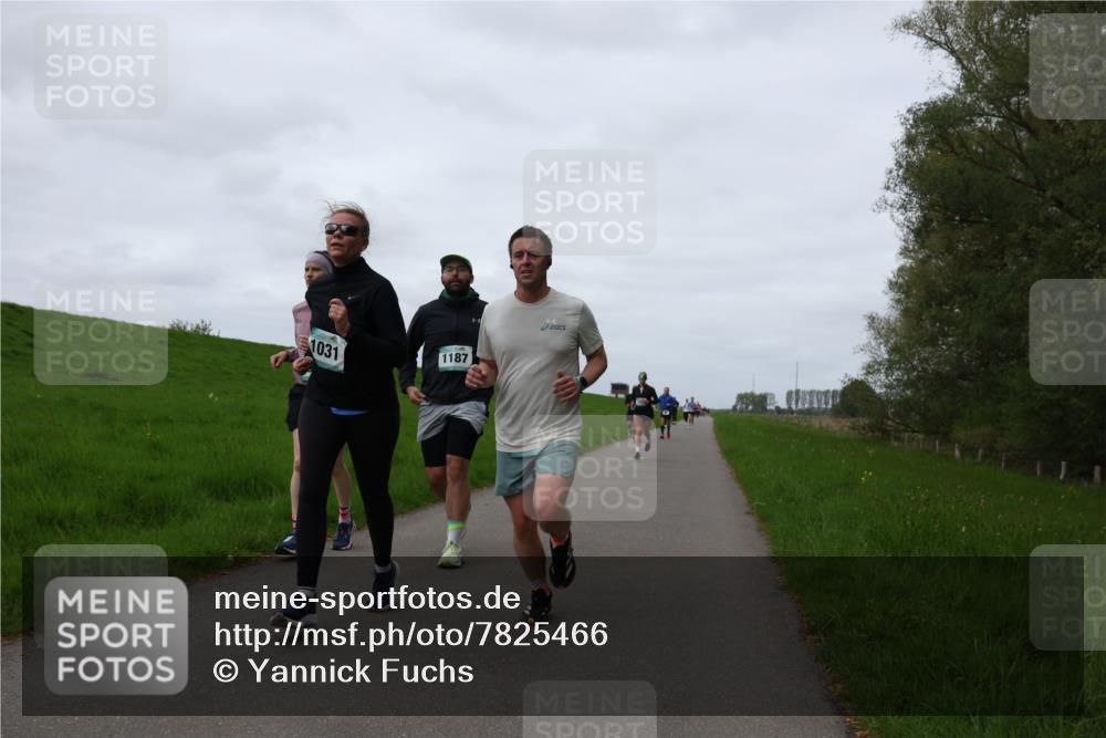 04.05.2025 - 8. Wedeler Halbmarathon Yannick Fuchs http://msf.ph/oto/7825466 04.05.2025 11:32:23 Laufen 1031, 1187 meine-sportfotos.de
