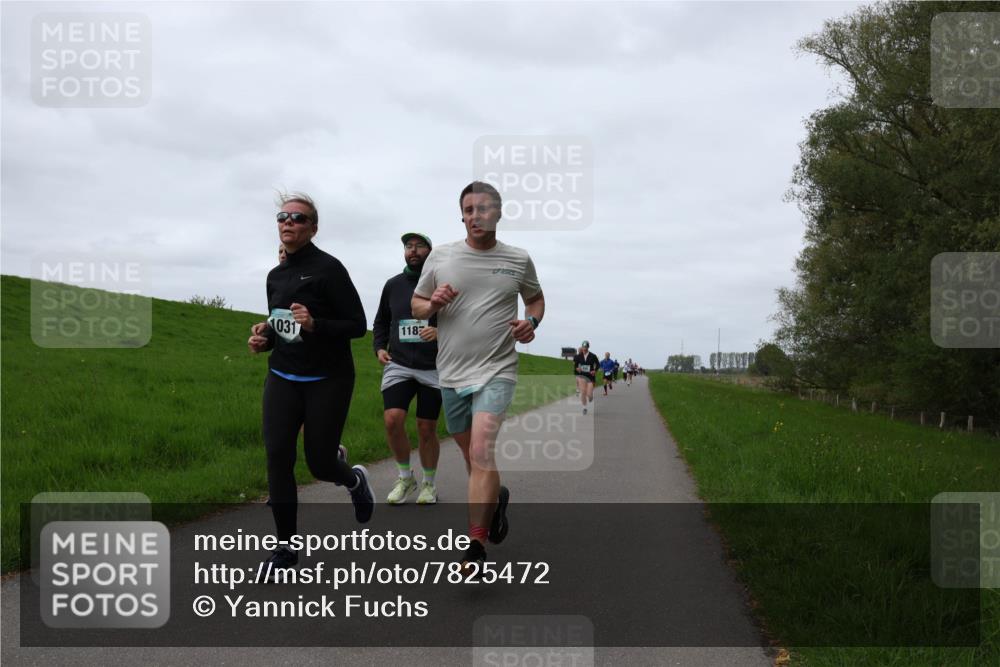 04.05.2025 - 8. Wedeler Halbmarathon Yannick Fuchs http://msf.ph/oto/7825472 04.05.2025 11:32:24 Laufen 1031, 1187 meine-sportfotos.de