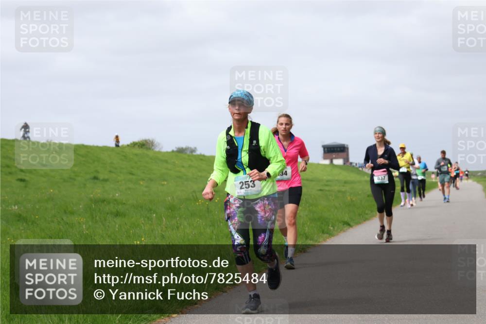 04.05.2025 - 8. Wedeler Halbmarathon Yannick Fuchs http://msf.ph/oto/7825484 04.05.2025 11:54:46 Laufen 60, 253, 34, 837 meine-sportfotos.de
