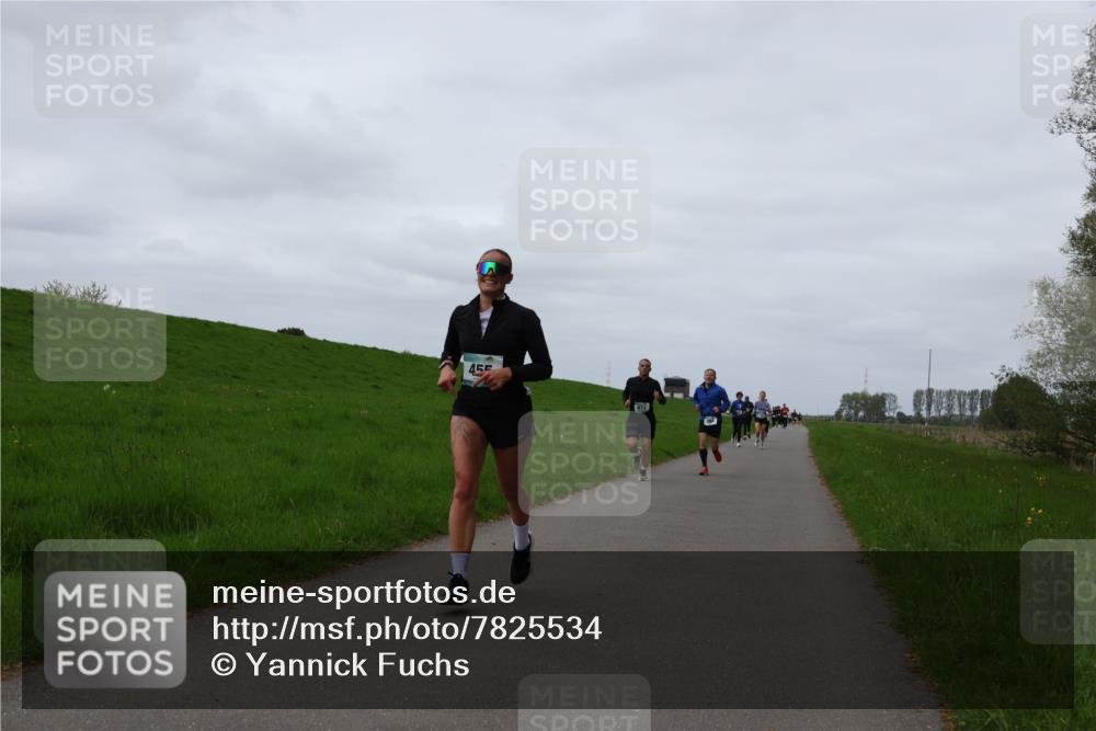 04.05.2025 - 8. Wedeler Halbmarathon Yannick Fuchs http://msf.ph/oto/7825534 04.05.2025 11:32:27 Laufen 455 meine-sportfotos.de