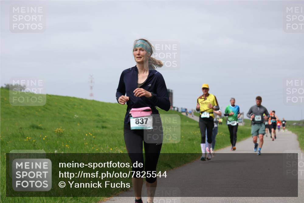 04.05.2025 - 8. Wedeler Halbmarathon Yannick Fuchs http://msf.ph/oto/7825544 04.05.2025 11:54:49 Laufen 837 meine-sportfotos.de