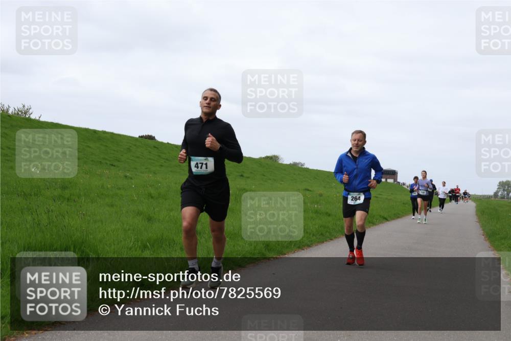 04.05.2025 - 8. Wedeler Halbmarathon Yannick Fuchs http://msf.ph/oto/7825569 04.05.2025 11:32:30 Laufen 471, 264 meine-sportfotos.de