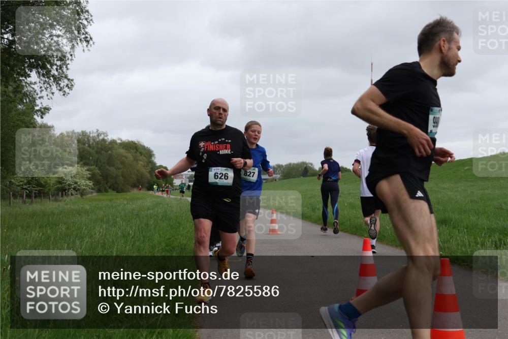 04.05.2025 - 8. Wedeler Halbmarathon Yannick Fuchs http://msf.ph/oto/7825586 04.05.2025 11:12:56 Laufen 119, 626, 827 meine-sportfotos.de