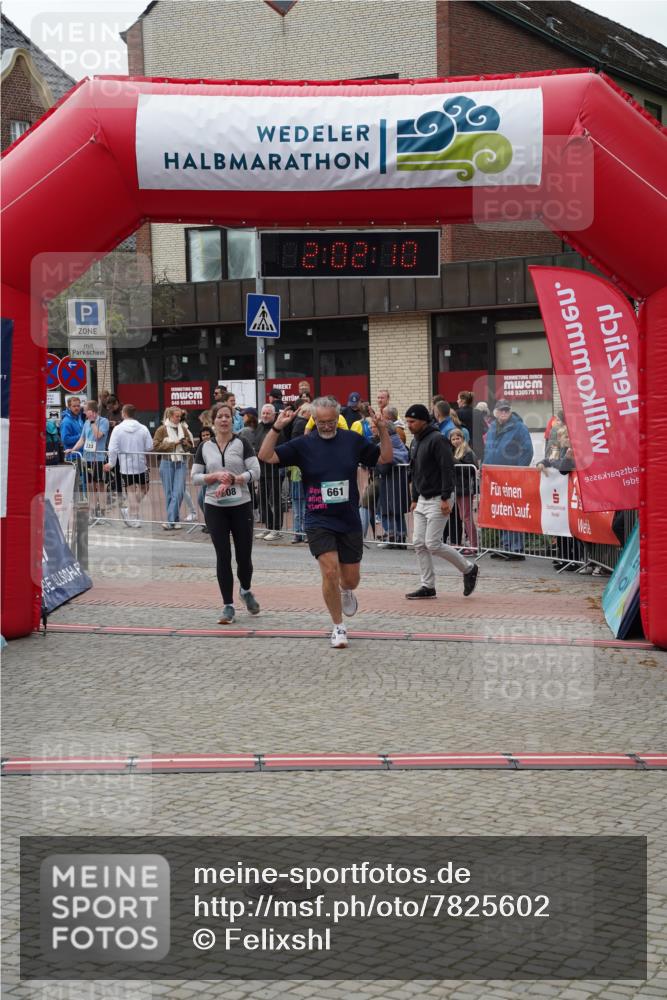 04.05.2025 - 8. Wedeler Halbmarathon Felixshl http://msf.ph/oto/7825602 04.05.2025 12:02:08 Ziel 661 meine-sportfotos.de