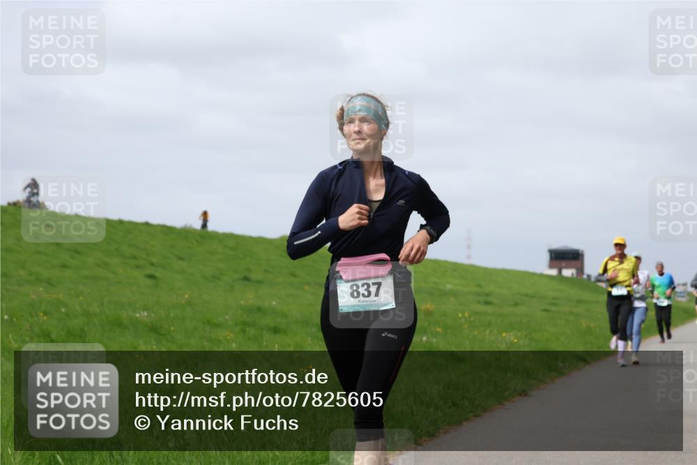04.05.2025 - 8. Wedeler Halbmarathon Yannick Fuchs http://msf.ph/oto/7825605 04.05.2025 11:54:51 Laufen 837 meine-sportfotos.de