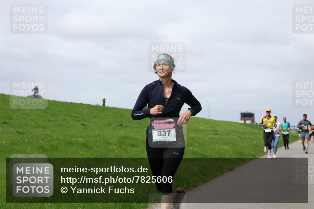 04.05.2025 - 8. Wedeler Halbmarathon Yannick Fuchs http://msf.ph/oto/7825606 04.05.2025 11:54:51 Laufen 837 meine-sportfotos.de