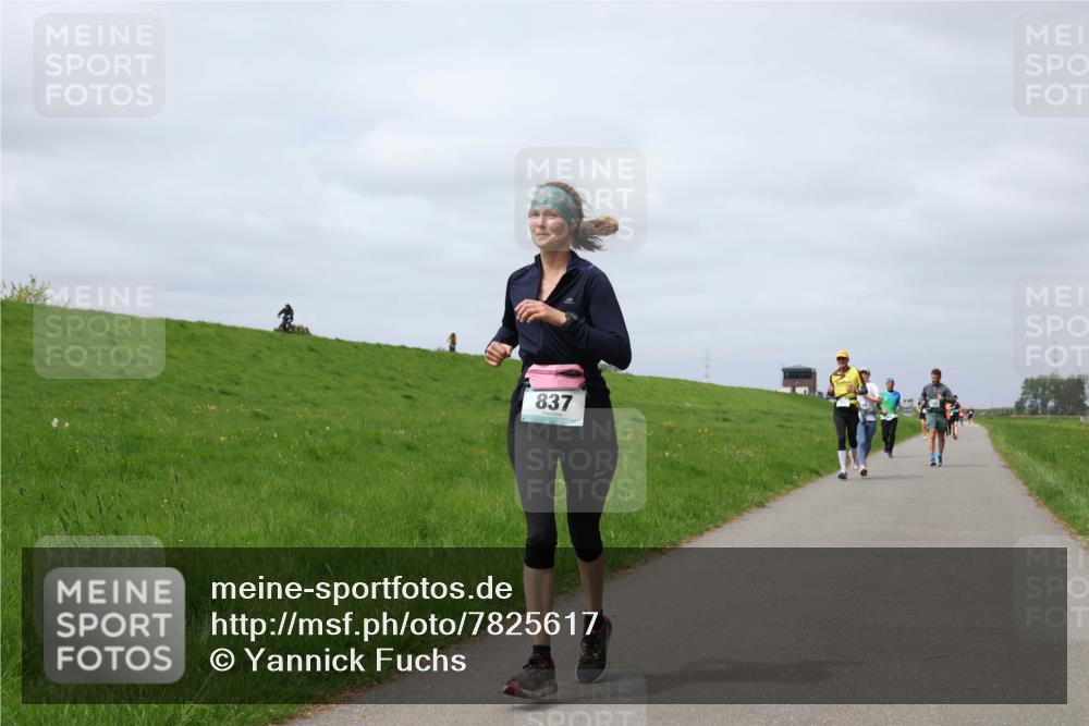04.05.2025 - 8. Wedeler Halbmarathon Yannick Fuchs http://msf.ph/oto/7825617 04.05.2025 11:54:52 Laufen 837 meine-sportfotos.de