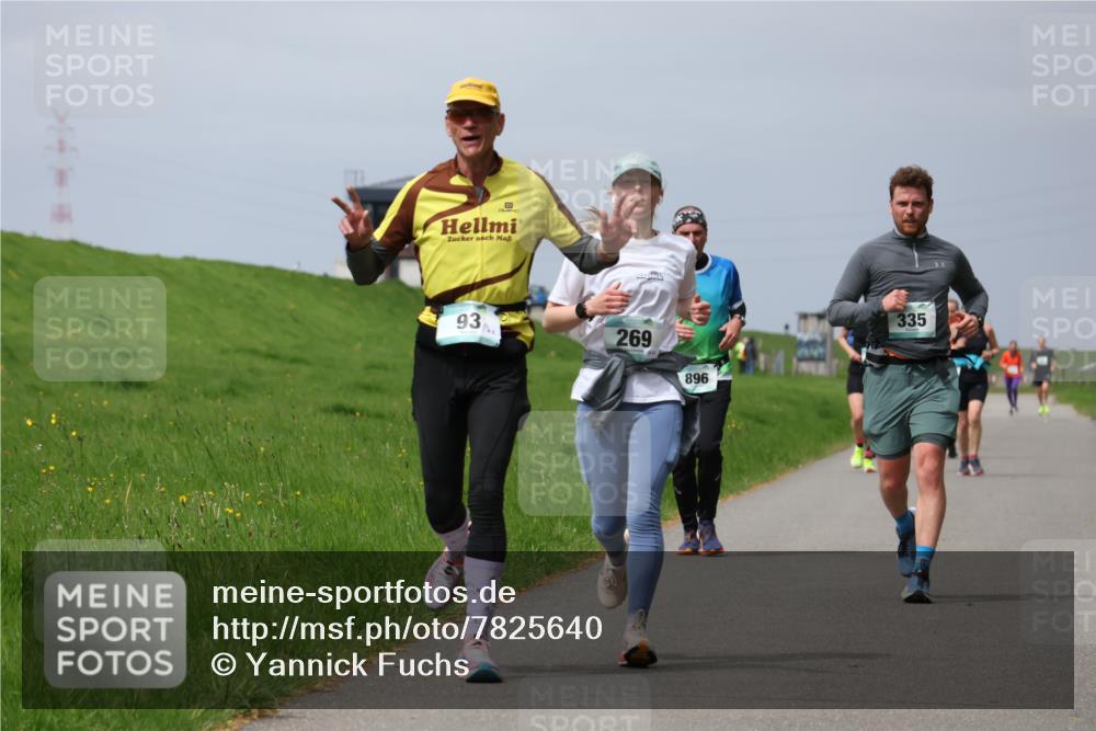 04.05.2025 - 8. Wedeler Halbmarathon Yannick Fuchs http://msf.ph/oto/7825640 04.05.2025 11:54:54 Laufen 93, 269, 896, 335 meine-sportfotos.de