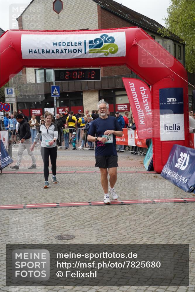 04.05.2025 - 8. Wedeler Halbmarathon Felixshl http://msf.ph/oto/7825680 04.05.2025 12:02:10 Ziel 661 meine-sportfotos.de