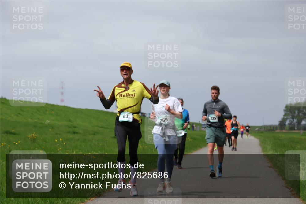 04.05.2025 - 8. Wedeler Halbmarathon Yannick Fuchs http://msf.ph/oto/7825686 04.05.2025 11:54:55 Laufen 93, 269, 896, 335 meine-sportfotos.de