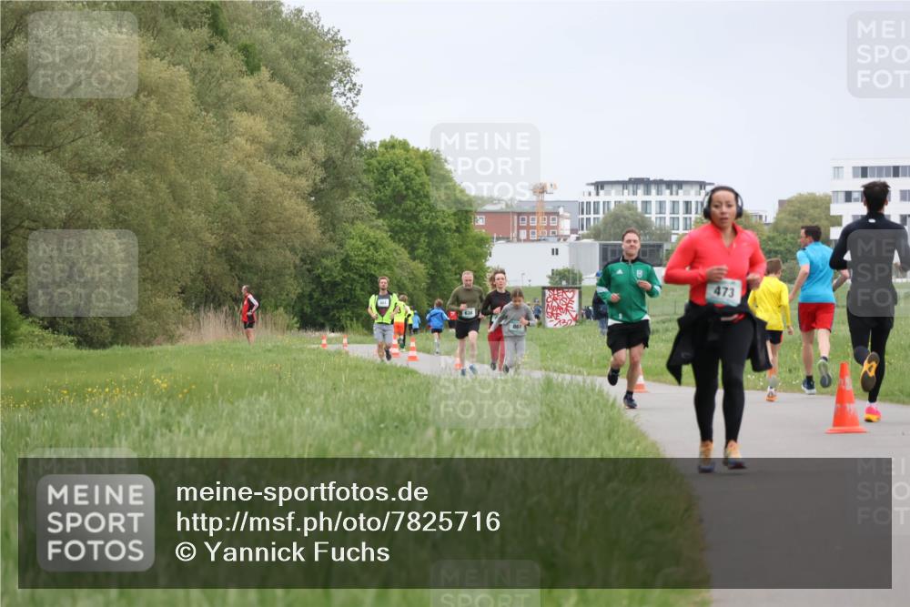 04.05.2025 - 8. Wedeler Halbmarathon Yannick Fuchs http://msf.ph/oto/7825716 04.05.2025 11:13:00 Laufen 473, 198 meine-sportfotos.de
