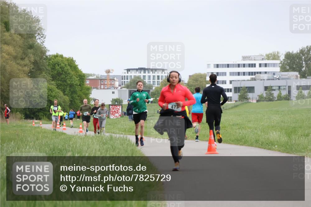04.05.2025 - 8. Wedeler Halbmarathon Yannick Fuchs http://msf.ph/oto/7825729 04.05.2025 11:13:01 Laufen 473 meine-sportfotos.de