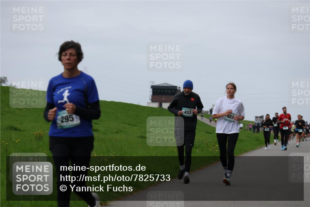 04.05.2025 - 8. Wedeler Halbmarathon Yannick Fuchs http://msf.ph/oto/7825733 04.05.2025 11:32:38 Laufen 295, 423, 422 meine-sportfotos.de
