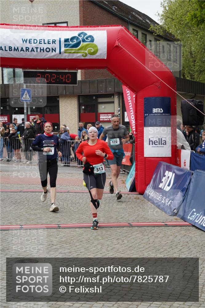 04.05.2025 - 8. Wedeler Halbmarathon Felixshl http://msf.ph/oto/7825787 04.05.2025 12:02:38 Ziel 172, 313, 384 meine-sportfotos.de