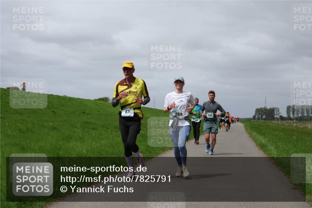 04.05.2025 - 8. Wedeler Halbmarathon Yannick Fuchs http://msf.ph/oto/7825791 04.05.2025 11:54:58 Laufen 93, 269, 335 meine-sportfotos.de