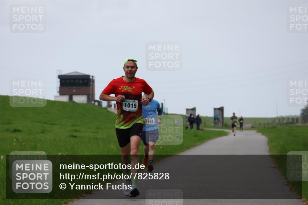 04.05.2025 - 8. Wedeler Halbmarathon Yannick Fuchs http://msf.ph/oto/7825828 04.05.2025 11:13:09 Laufen 1019, 1168 meine-sportfotos.de