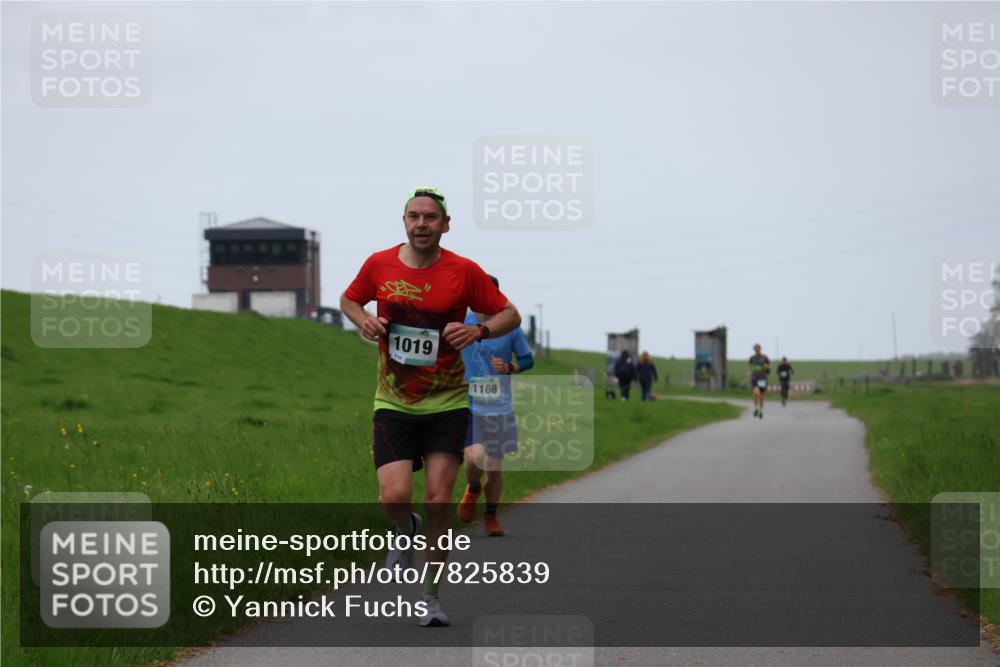 04.05.2025 - 8. Wedeler Halbmarathon Yannick Fuchs http://msf.ph/oto/7825839 04.05.2025 11:13:09 Laufen 1019, 1168 meine-sportfotos.de