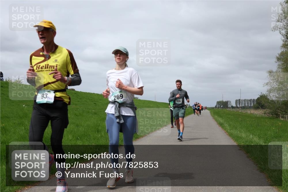 04.05.2025 - 8. Wedeler Halbmarathon Yannick Fuchs http://msf.ph/oto/7825853 04.05.2025 11:55:00 Laufen 93, 269, 41, 335 meine-sportfotos.de