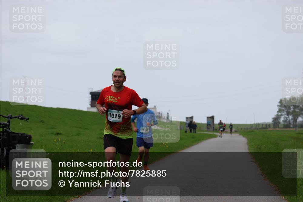 04.05.2025 - 8. Wedeler Halbmarathon Yannick Fuchs http://msf.ph/oto/7825885 04.05.2025 11:13:11 Laufen 1019, 1168 meine-sportfotos.de