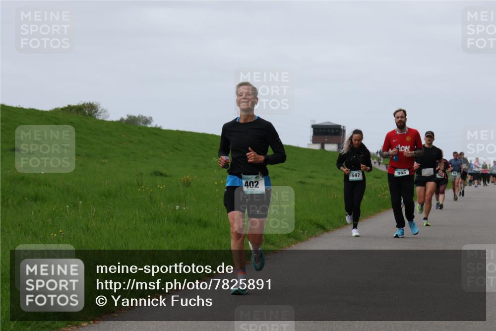 04.05.2025 - 8. Wedeler Halbmarathon Yannick Fuchs http://msf.ph/oto/7825891 04.05.2025 11:32:58 Laufen 597, 598, 402 meine-sportfotos.de