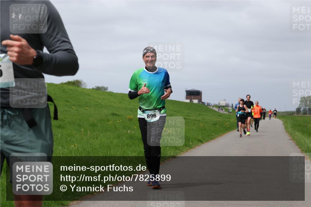 04.05.2025 - 8. Wedeler Halbmarathon Yannick Fuchs http://msf.ph/oto/7825899 04.05.2025 11:55:02 Laufen 896 meine-sportfotos.de